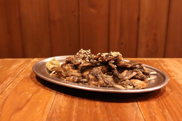 鶏はらみの鉄火焼